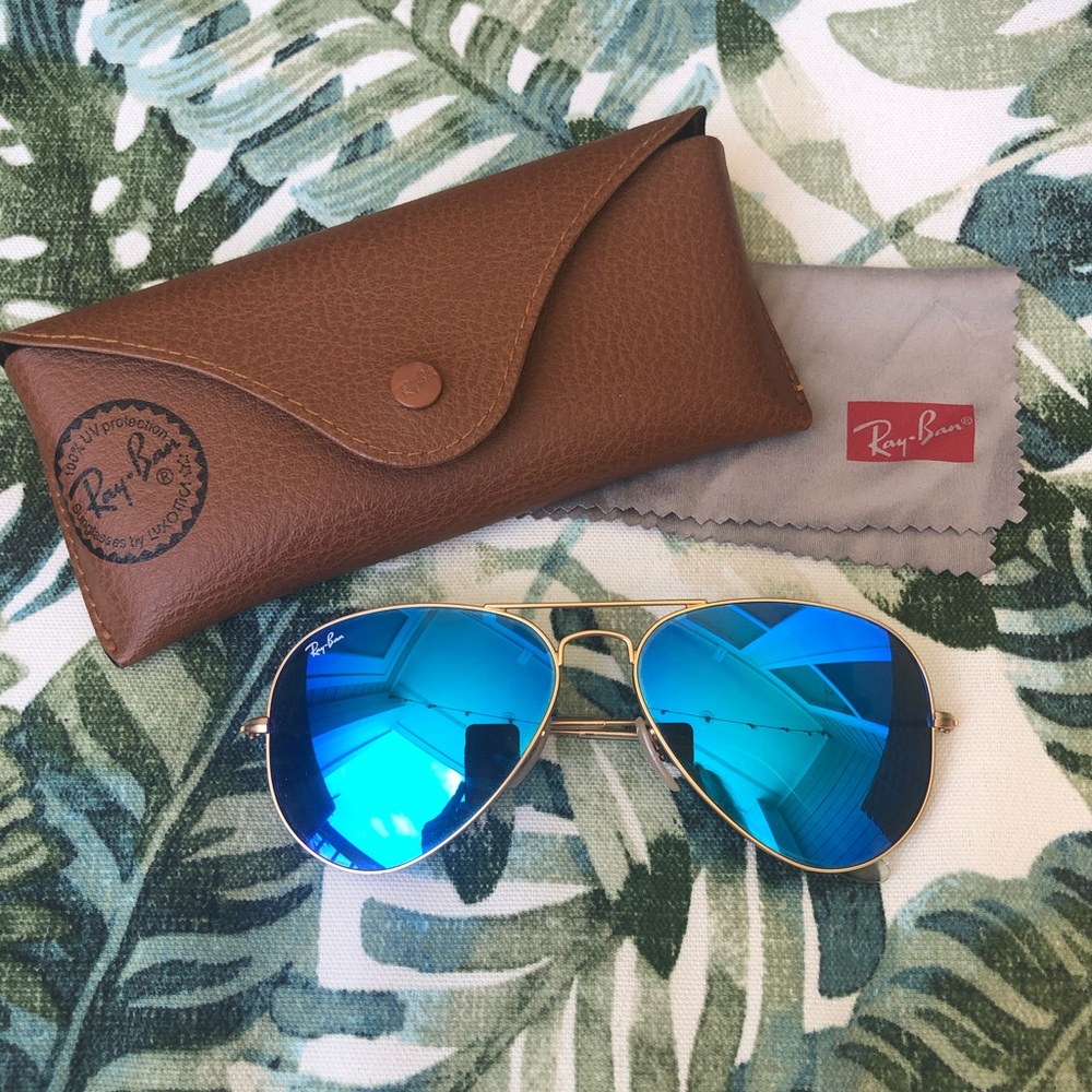 Blue Rayban Aviators